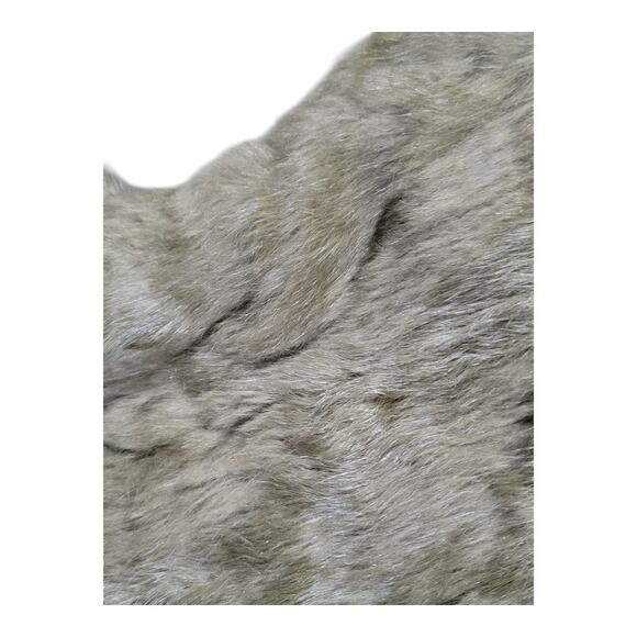 Faux Fur Shoulder Crossbody Bag with Gold Tone Chain Strap Winter Cozy Green - Picture 4 of 11